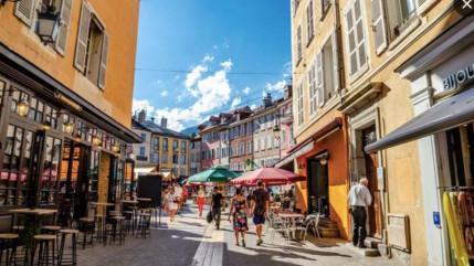 Hautes-Alpes : « qui veut gâcher des millions ? » s’interroge Ambitions pour Gap