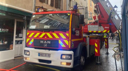 Hautes-Alpes : un incendie est en cours à Embrun
