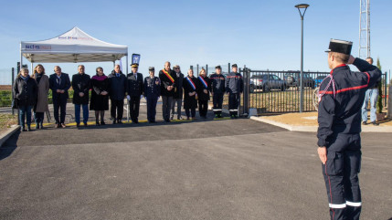 Inauguration et baptême de la caserne de Valensole : hommage et traditions en honneur de Sainte-Barbe