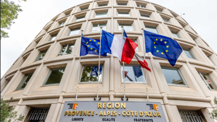 Pavoisement, Renaud Muselier appelle à revenir « aux fondamentaux »