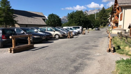 Puy Saint-Pierre, une zone de rencontre mise en place dans la traversée du chef-lieu Puy Saint-Pierre, une zone de rencontre mise en place dans la traversée du chef-lieu