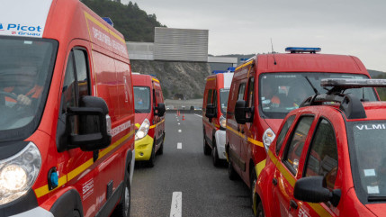 Un incendie de voiture sur l’A51, feu rapidement maîtrisé par les pompiers