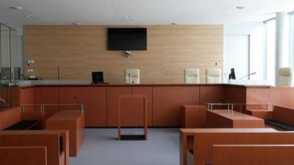 Un jeune de 19 ans condamné pour violences sur sa compagne Un jeune de 19 ans condamné pour violences sur sa compagne