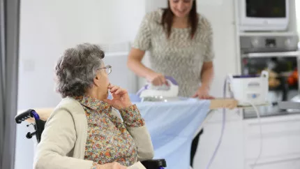 Hautes-Alpes : des conseillers départementaux dans la peau d’aides à domicile Hautes-Alpes : des conseillers départementaux dans la peau d’aides à domicile
