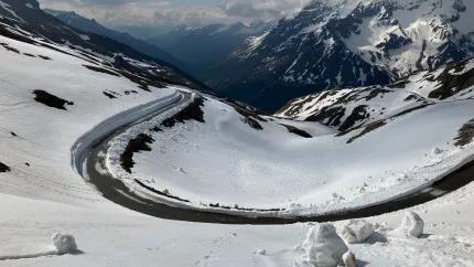 Hautes-Alpes : le Galibier, un col pas comme les autres à déneiger Hautes-Alpes : le Galibier, un col pas comme les autres à déneiger