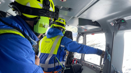 Avalanche au col du Lautaret : sept skieurs miracul&eacute;s