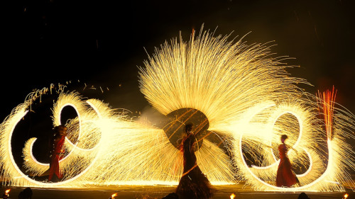 Pour les f&ecirc;tes, un grand spectacle pyrotechnique &agrave; Digne les Bains