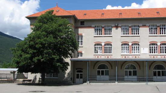 Baisse de dotation horaire au lyc&eacute;e d'Altitude, " un mauvais signal pour notre jeunesse et nos territoires"