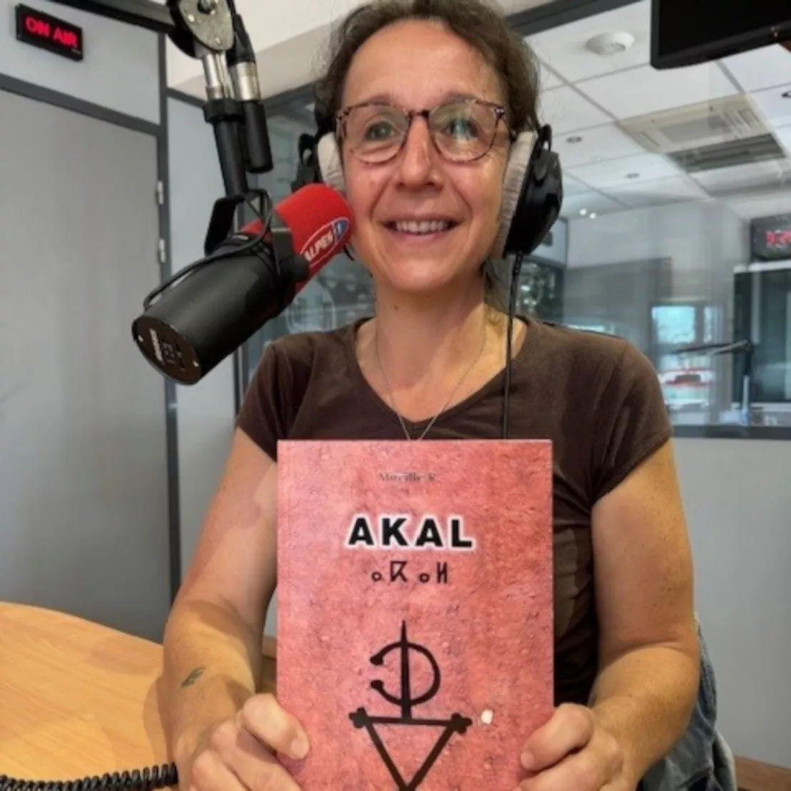 Alpes 1 & Vous : Mireille R. Auteure du livre AKAL