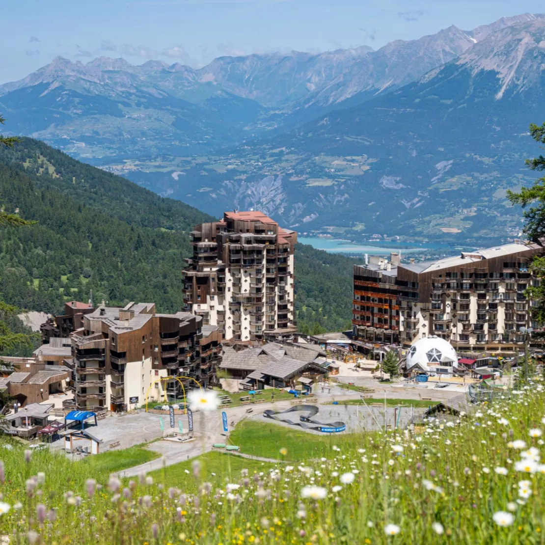 Près de Chez Vous : La station des Orres dans les Starting-block