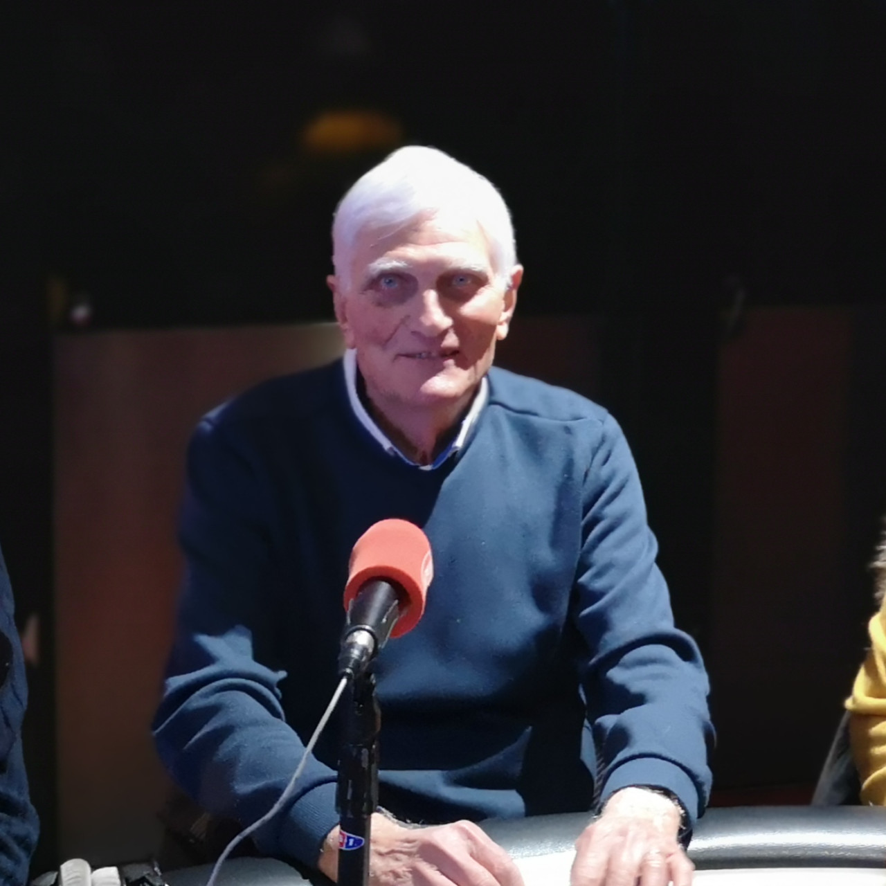 Près de Chez Vous : Association Argentièroise "Vivre sa Vie Chez Soi" Près de Chez Vous : Association Argentièroise "Vivre sa Vie Chez Soi"