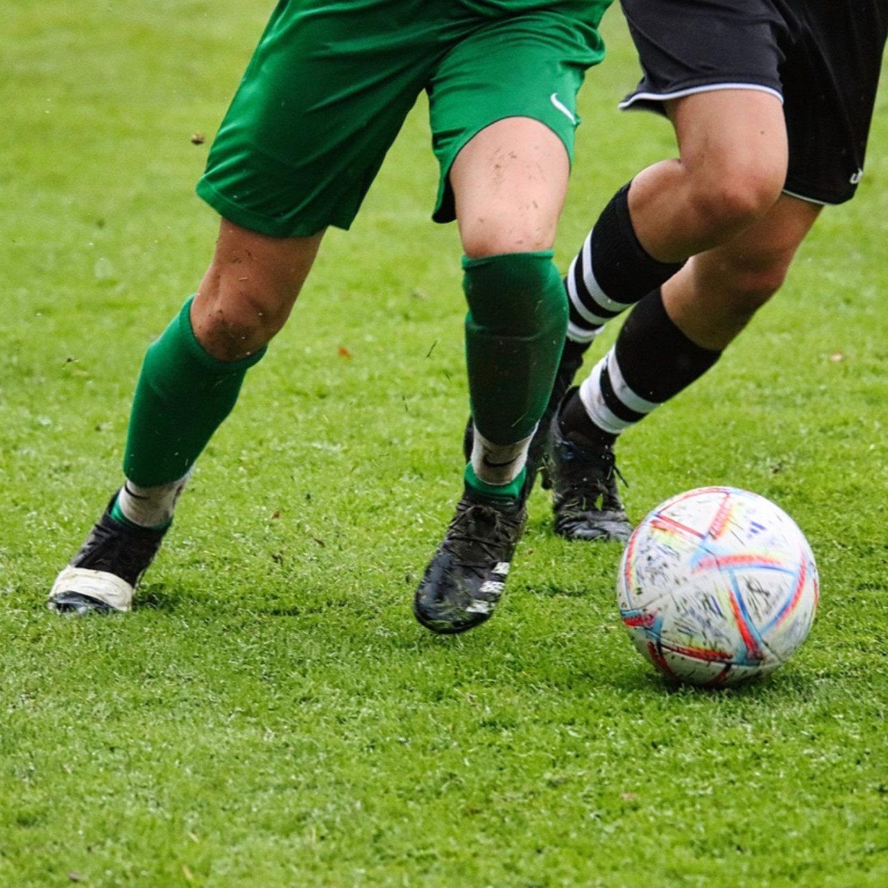Près de chez vous avec cette découverte du foot féminin à l'Argentière la Bessée Près de chez vous avec cette découverte du foot féminin à l'Argentière la Bessée
