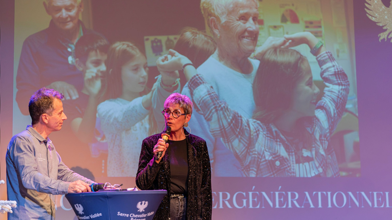 L'invitée du 8:30 : Corinne Chanfray, maire de Saint-Chaffrey L'invitée du 8:30 : Corinne Chanfray, maire de Saint-Chaffrey