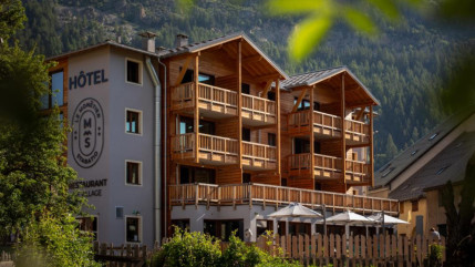 16ème édition des Trophées de l'Entreprise : l'Hôtel le Monêtier 16ème édition des Trophées de l'Entreprise : l'Hôtel le Monêtier