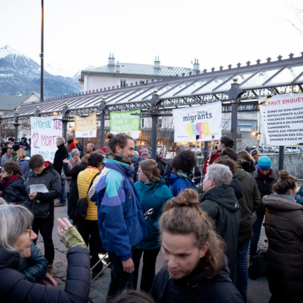 L'invitée du 8:30 : Brune Béal de Tous Migrants